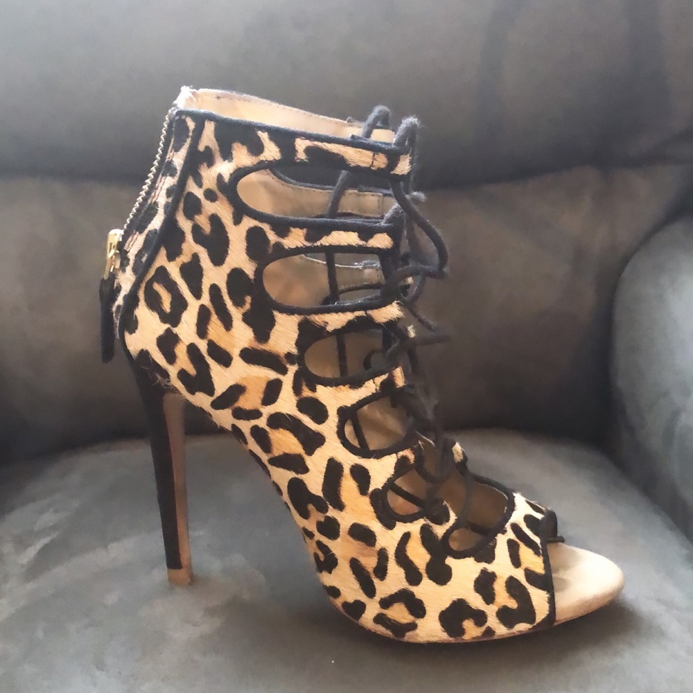 Zara leopard booties!